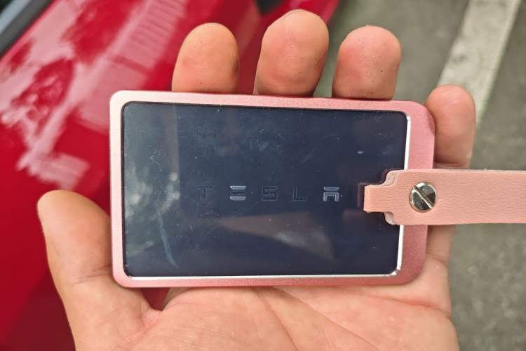 Used Tesla Model 3 2019 Long-Range Rear-Wheel-Drive Version Vehicle Key