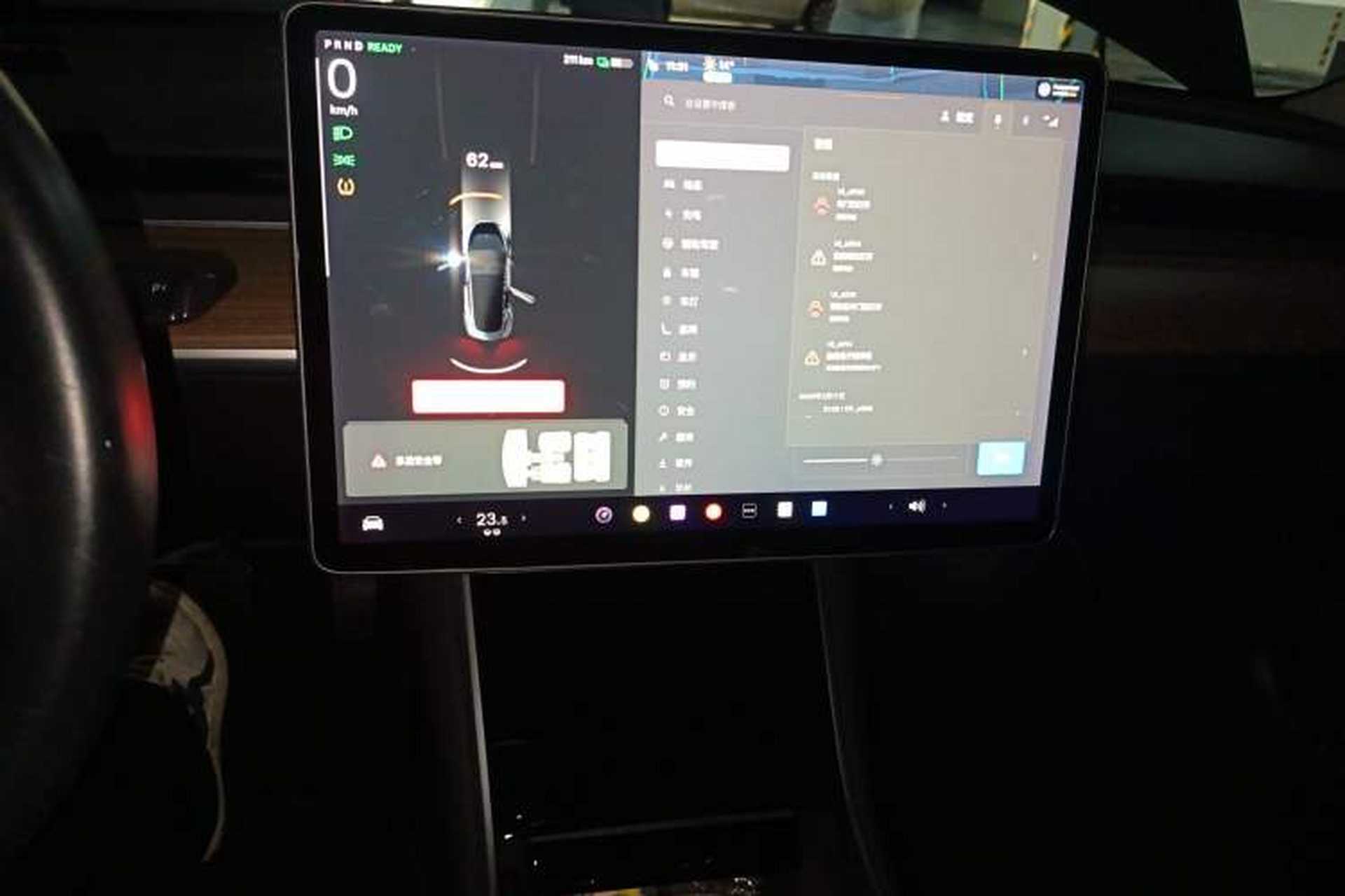 Used Tesla Model 3 2019 Long-Range Rear-Wheel-Drive Version Audio And AC Panel