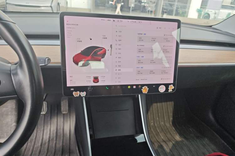 Used Tesla Model 3 2019 Long-Range Rear-Wheel-Drive Version Audio And AC Panel