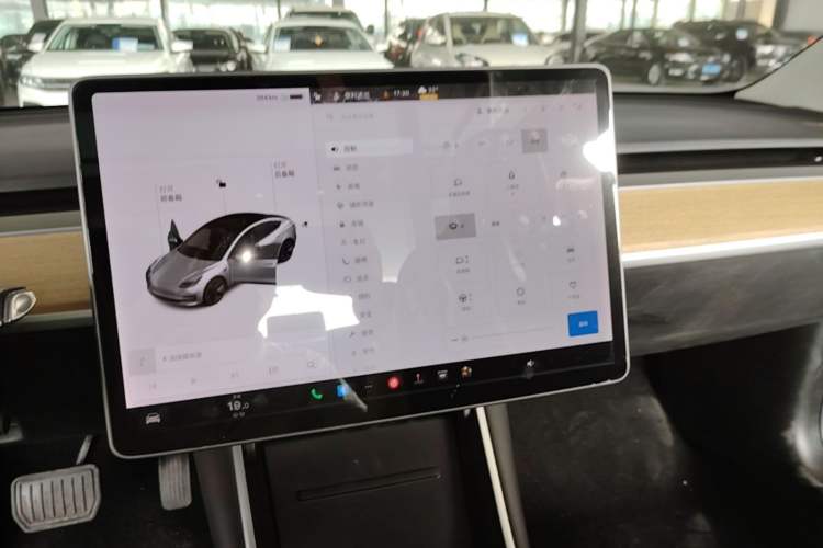Used Tesla Model 3 2019 Standard Range Rear-Drive Upgraded Version Audio And AC Panel