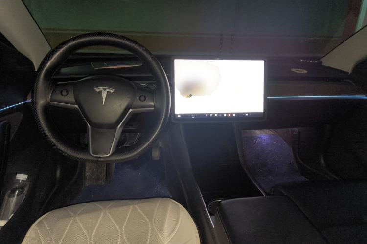 Used Tesla Model 3 2019 Long-Range Rear-Wheel-Drive Version Center Console