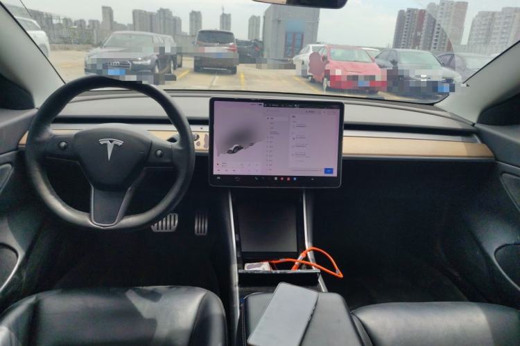 Used Tesla Model 3 2019 Performance High-Performance All-Wheel-Drive Version Center Console
