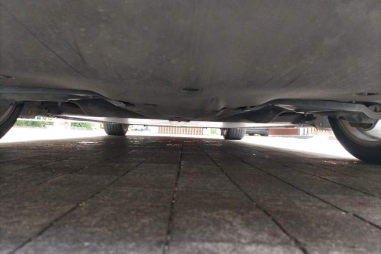Used Tesla Model 3 2019 Standard Range Rear-Drive Upgraded Version Chassis Front
