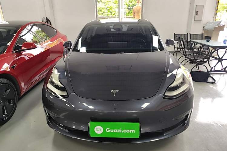 Used Tesla Model 3 2019 Long-Range Rear-Wheel-Drive Version Front