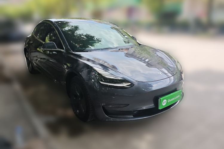 Used Tesla Model 3 2019 Long-Range All-Wheel-Drive Version Front Right 45 Deg