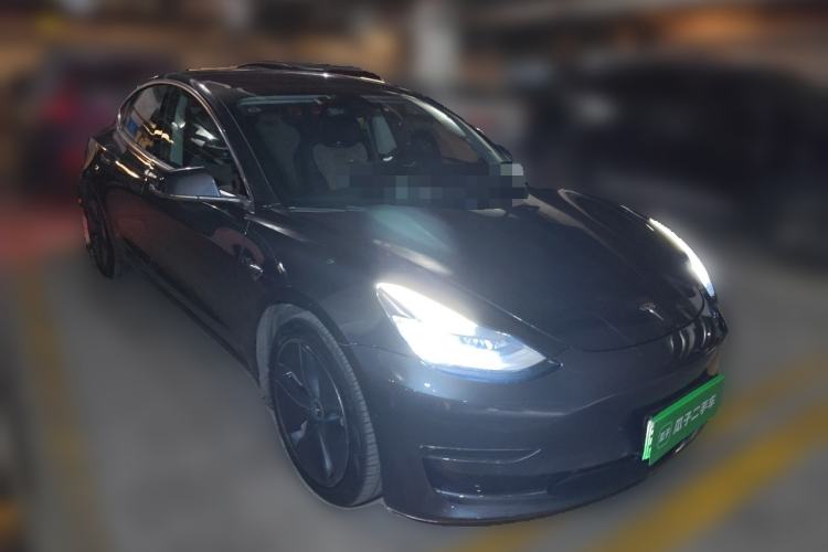 Used Tesla Model 3 2019 Long-Range All-Wheel-Drive Version Front Right 45 Deg