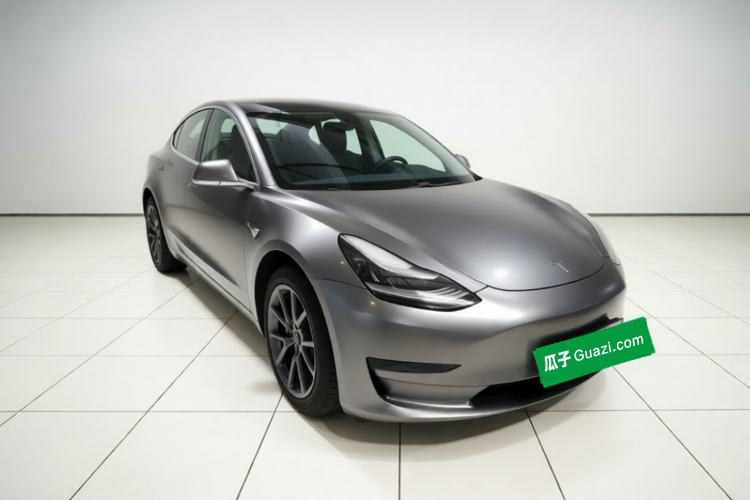 Used Tesla Model 3 2019 Standard Range Rear-Drive Upgraded Version Front Right 45 Deg