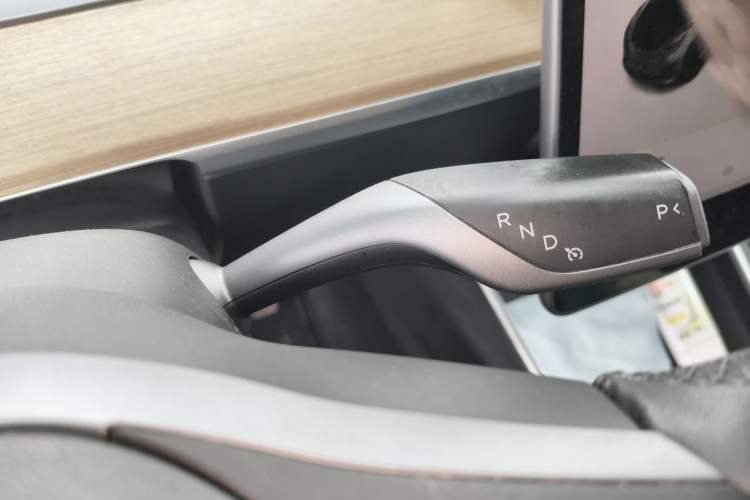 Used Tesla Model 3 2019 Long-Range All-Wheel-Drive Version Gear Lever