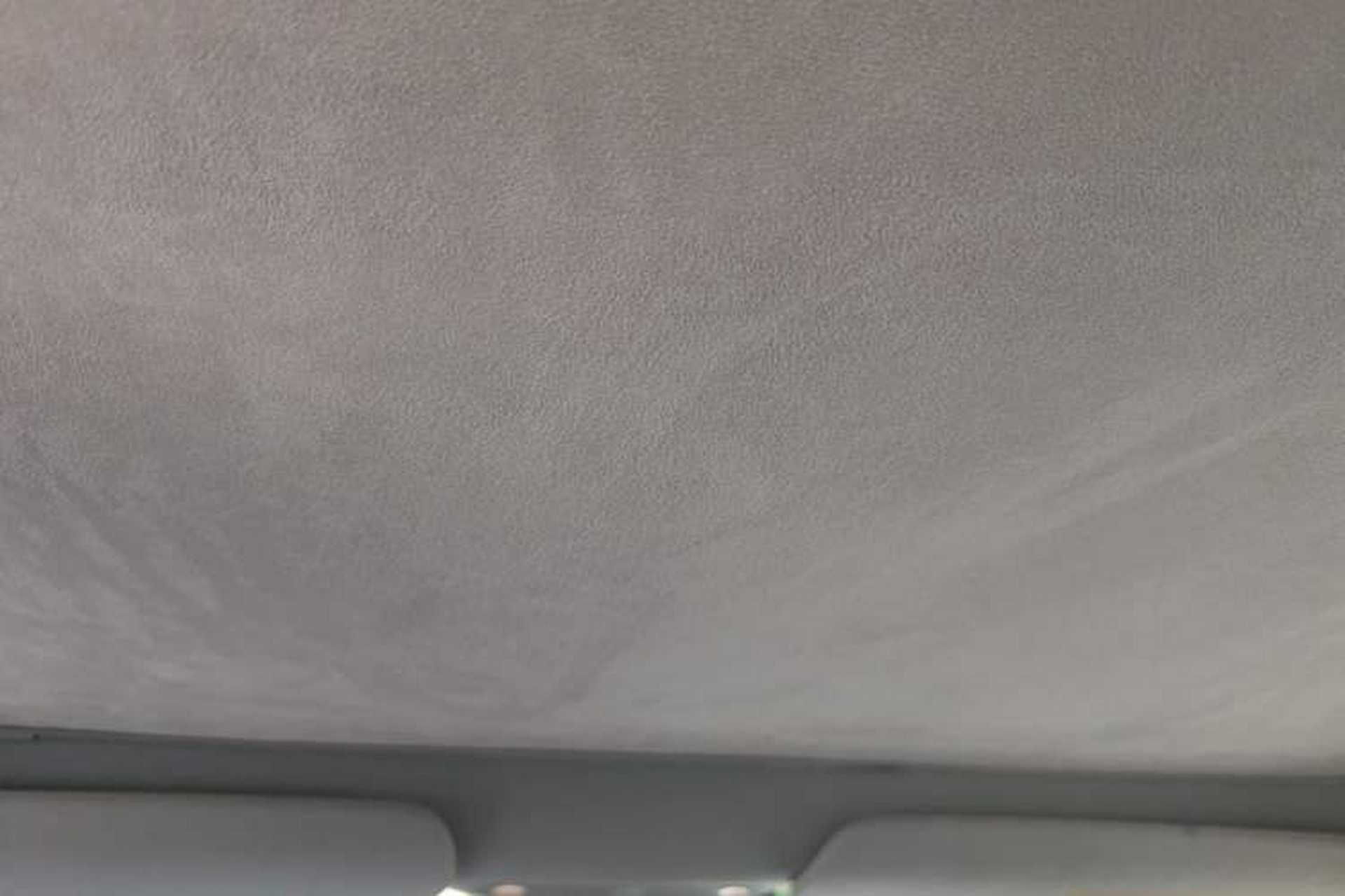 Used Tesla Model 3 2019 Long-Range All-Wheel-Drive Version Headliner