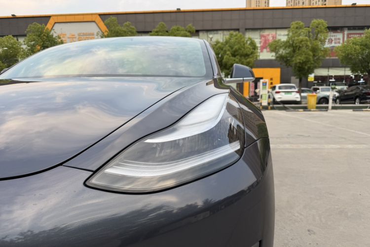 Used Tesla Model 3 2019 Long-Range All-Wheel-Drive Version Left Front Headlight