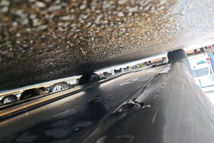 Used Tesla Model 3 2019 Long-Range Rear-Wheel-Drive Version Left Side Sill