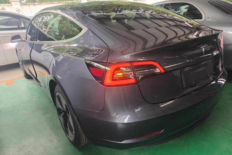 Used Tesla Model 3 2019 Standard Range Rear-Drive Upgraded Version Rear Left 45 Deg