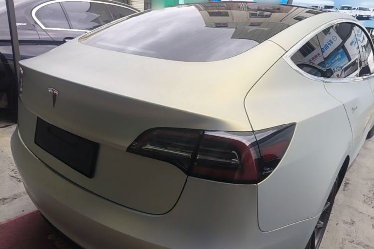 Used Tesla Model 3 2019 Long-Range Rear-Wheel-Drive Version Rear Right 45 Deg
