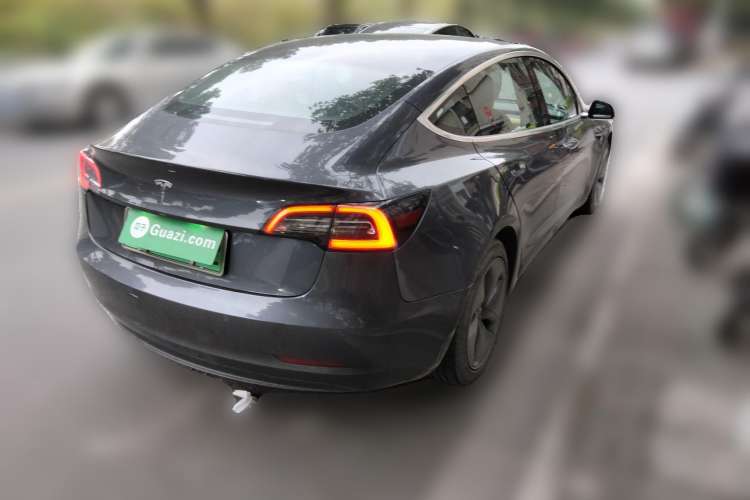 Used Tesla Model 3 2019 Long-Range Rear-Wheel-Drive Version Rear Right 45 Deg