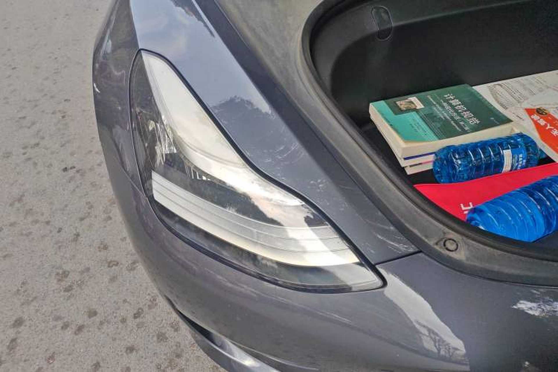 Used Tesla Model 3 2019 Long-Range Rear-Wheel-Drive Version Right Front Headlight