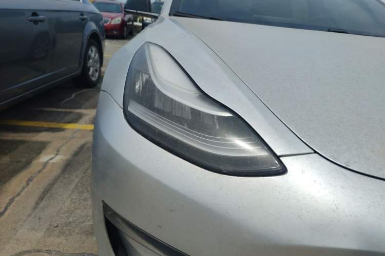 Used Tesla Model 3 2019 Performance High-Performance All-Wheel-Drive Version Right Front Headlight
