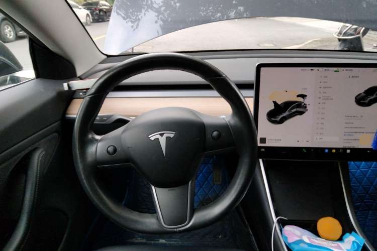 Used Tesla Model 3 2019 Long-Range Rear-Wheel-Drive Version Steering Wheel