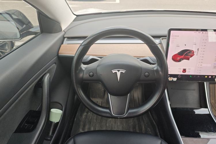 Used Tesla Model 3 2019 Long-Range Rear-Wheel-Drive Version Steering Wheel