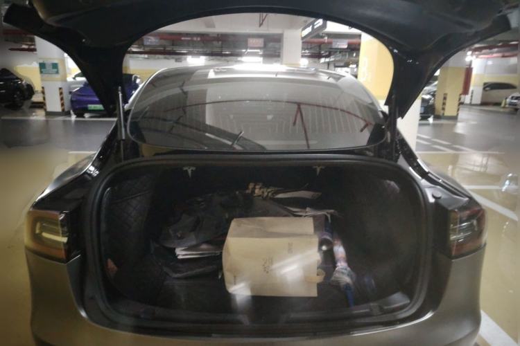 Used Tesla Model 3 2019 Standard Range Rear-Drive Upgraded Version Trunk