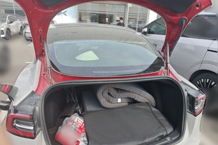 Used Tesla Model 3 2019 Long-Range Rear-Wheel-Drive Version Trunk