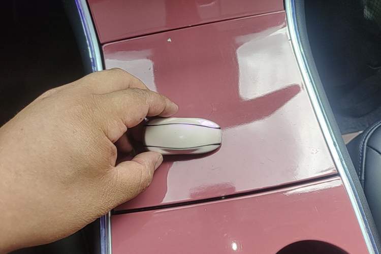 Used Tesla Model 3 2019 Standard Range Rear-Drive Upgraded Version Vehicle Key