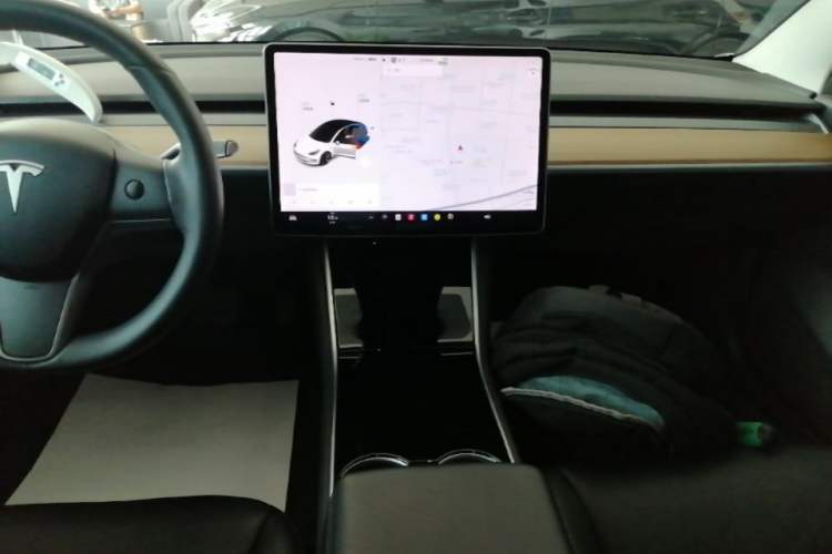 Used Tesla Model 3 2019 Standard Range Rear-Wheel Drive Upgraded Version (60 kWh) Audio And AC Panel