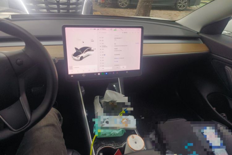 Used Tesla Model 3 2019 Long-Range All-Wheel-Drive Version Audio And AC Panel