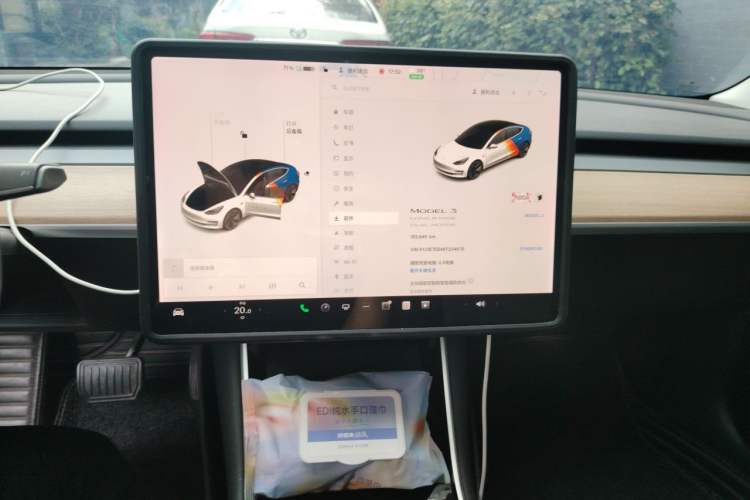 Used Tesla Model 3 2019 Long-Range All-Wheel-Drive Version Audio And AC Panel