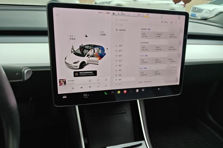 Used Tesla Model 3 2019 Long-Range Rear-Wheel-Drive Version Audio And AC Panel