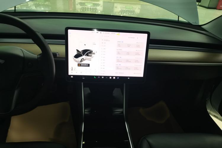 Used Tesla Model 3 2019 Long-Range All-Wheel-Drive Version Audio And AC Panel