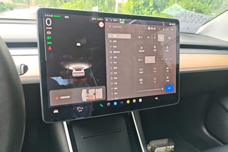 Used Tesla Model 3 2019 Long-Range All-Wheel-Drive Version Audio And AC Panel