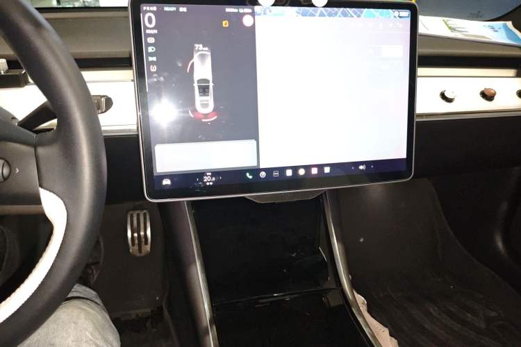 Used Tesla Model 3 2019 Long-Range All-Wheel-Drive Version Audio And AC Panel