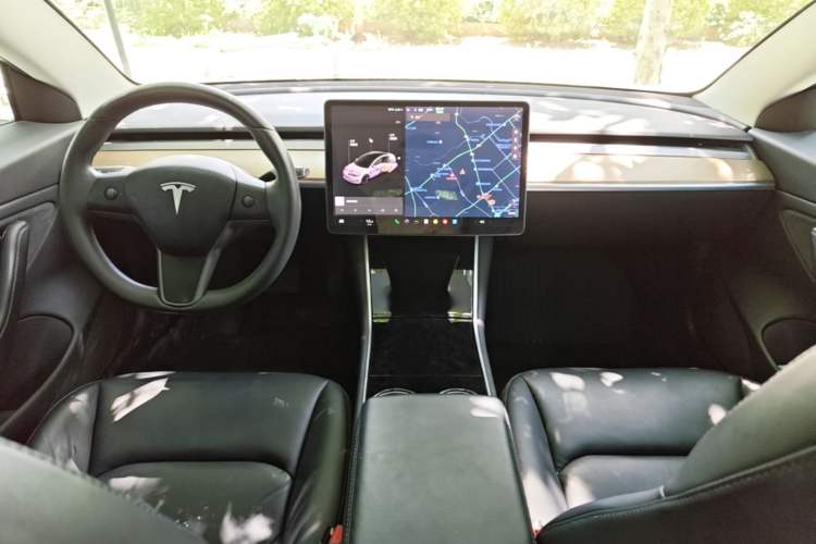 Used Tesla Model 3 2019 Standard Range Rear-Drive Upgraded Version Center Console