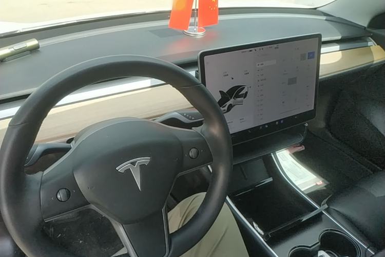 Used Tesla Model 3 2019 Standard Range Rear-Drive Upgraded Version Center Console