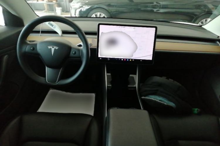 Used Tesla Model 3 2019 Standard Range Rear-Wheel Drive Upgraded Version (60 kWh) Center Console