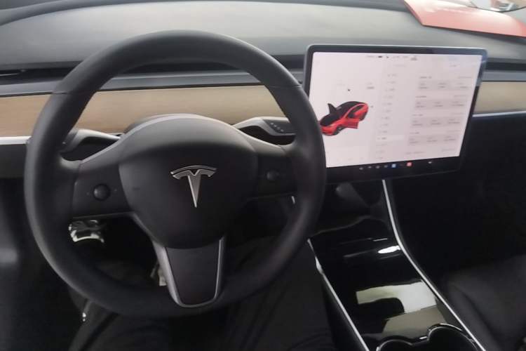 Used Tesla Model 3 2019 Standard Range Rear-Drive Upgraded Version Center Console