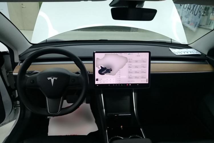 Used Tesla Model 3 2019 Long-Range All-Wheel-Drive Version Center Console