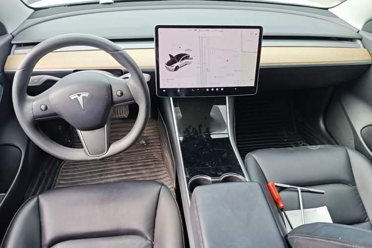 Used Tesla Model 3 2019 Standard Range Rear-Drive Upgraded Version Center Console