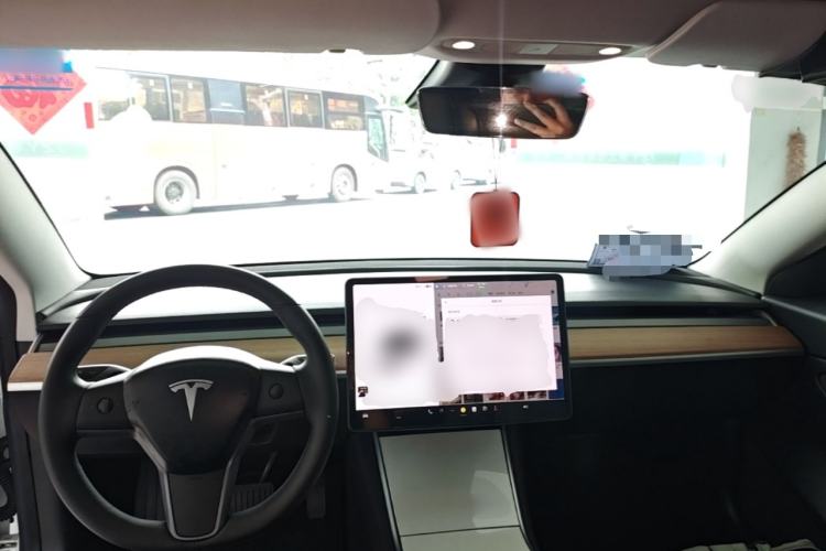 Used Tesla Model 3 2019 Long-Range Rear-Wheel-Drive Version Center Console