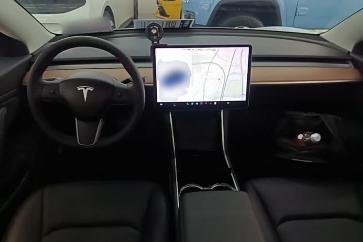 Used Tesla Model 3 2019 Standard Range Rear-Wheel Drive Upgraded Version (52 kWh) Center Console