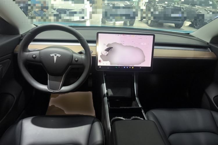 Used Tesla Model 3 2019 Long-Range All-Wheel-Drive Version Center Console