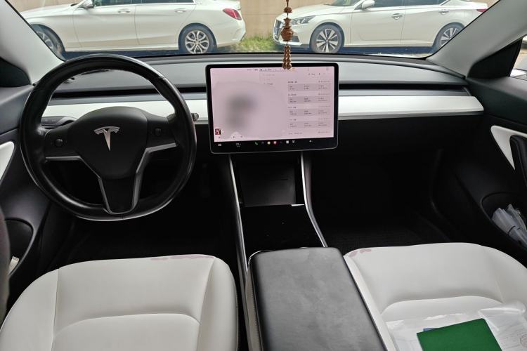 Used Tesla Model 3 2019 Long-Range Rear-Wheel-Drive Version Center Console