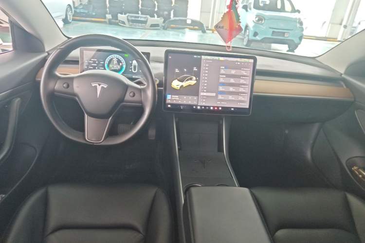 Used Tesla Model 3 2019 Standard Range Rear-Drive Upgraded Version Center Console