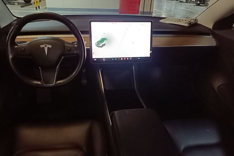 Used Tesla Model 3 2019 Long-Range Rear-Wheel-Drive Version Center Console