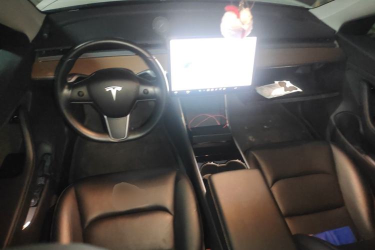 Used Tesla Model 3 2019 Long-Range Rear-Wheel-Drive Version Center Console