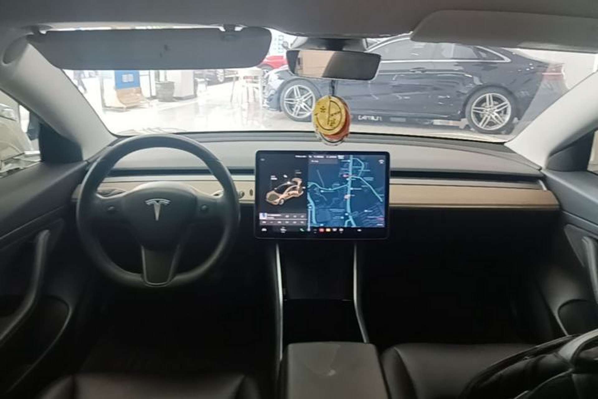 Used Tesla Model 3 2019 Standard Range Rear-Drive Upgraded Version Center Console