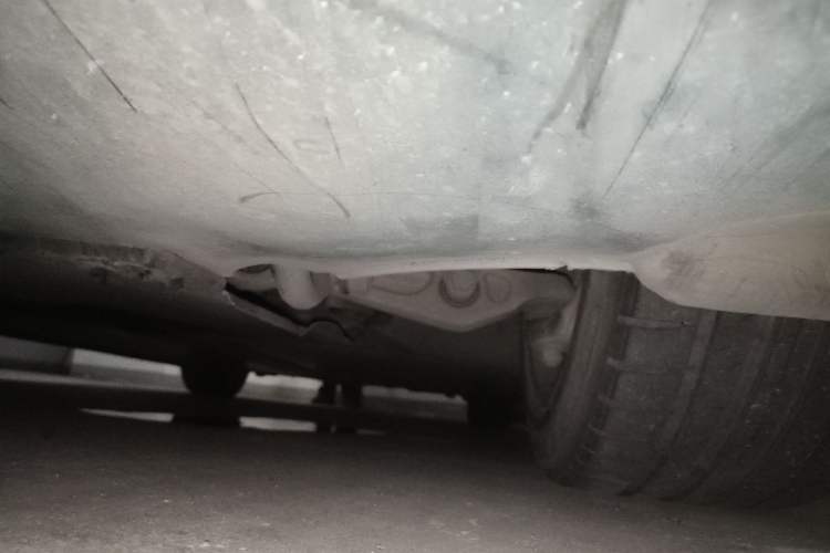 Used Tesla Model 3 2019 Standard Range Rear-Wheel Drive Upgraded Version (60 kWh) Chassis Front Left