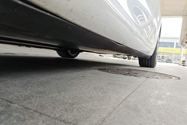 Used Tesla Model 3 2019 Long-Range Rear-Wheel-Drive Version Chassis Front Left