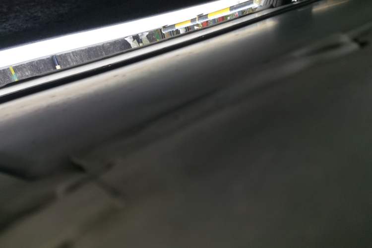 Used Tesla Model 3 2019 Standard Range Rear-Drive Upgraded Version Chassis Front Left