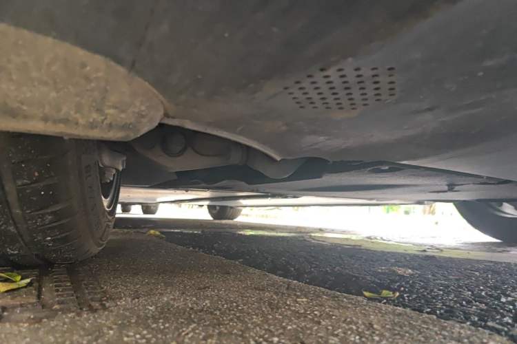 Used Tesla Model 3 2019 Standard Range Rear-Wheel Drive Upgraded Version (52 kWh) Chassis Front Right